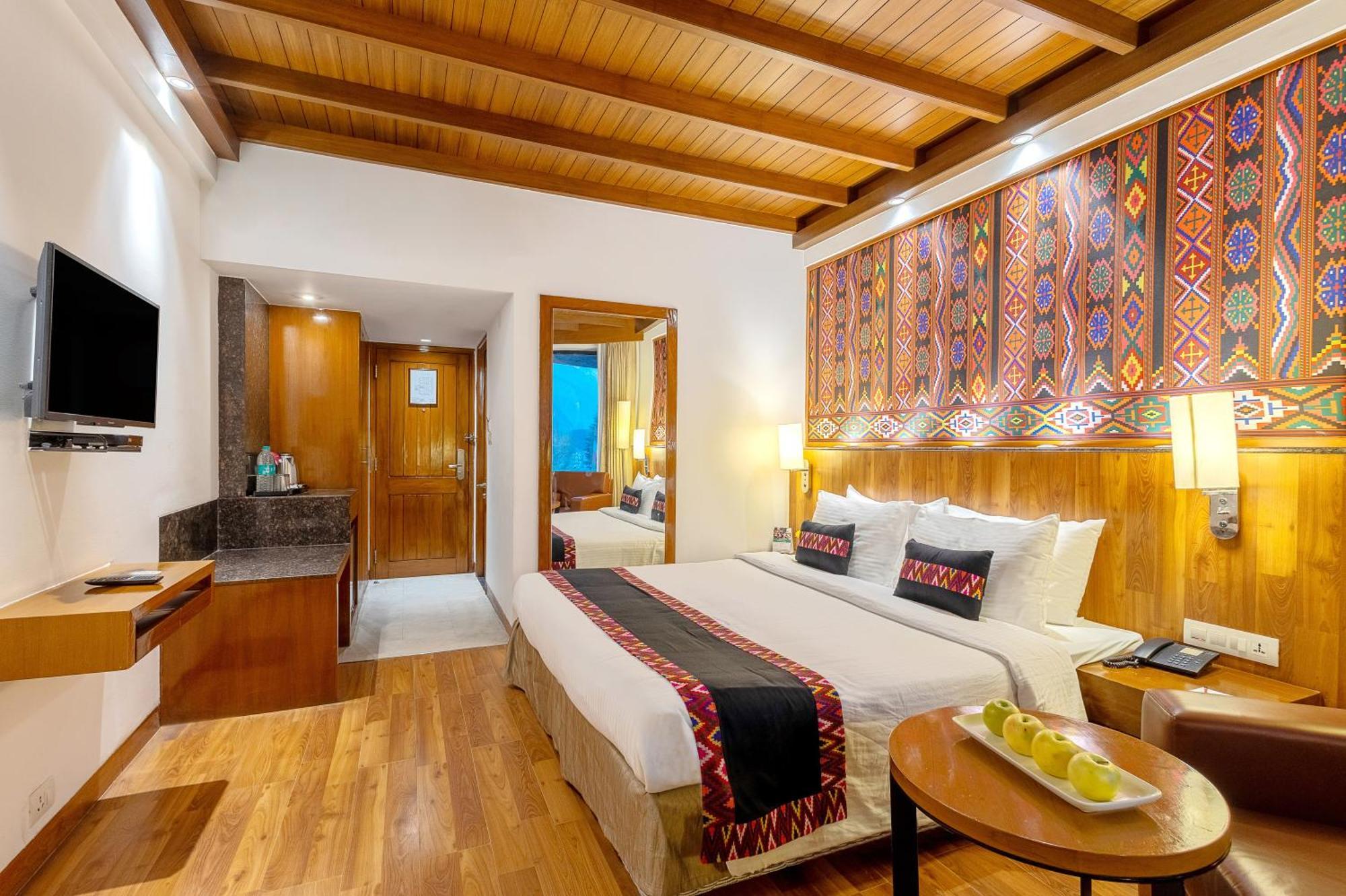 สเตอร์ลิง มานาลี Hotel มะนาลี ภายนอก รูปภาพ