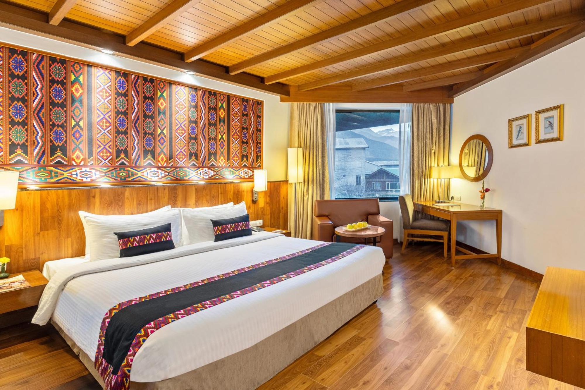 สเตอร์ลิง มานาลี Hotel มะนาลี ภายนอก รูปภาพ