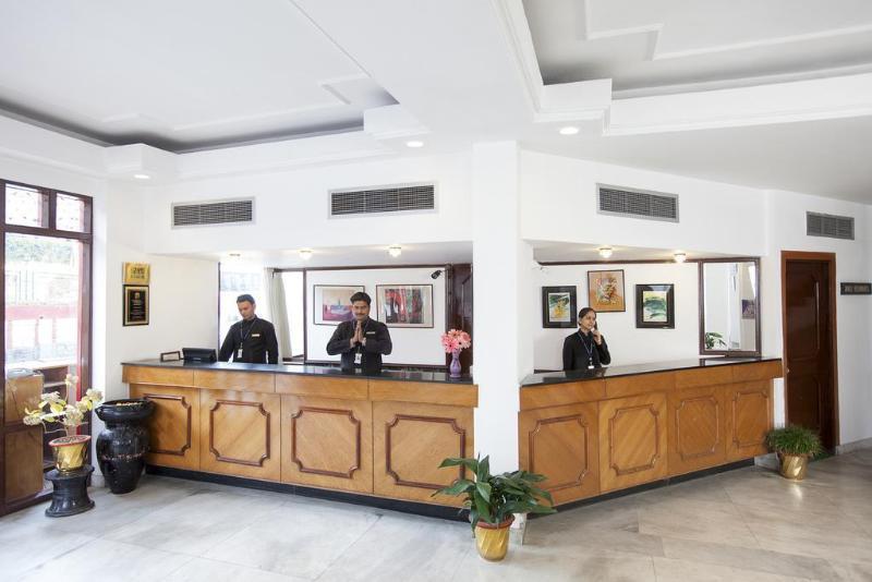 สเตอร์ลิง มานาลี Hotel มะนาลี ภายนอก รูปภาพ